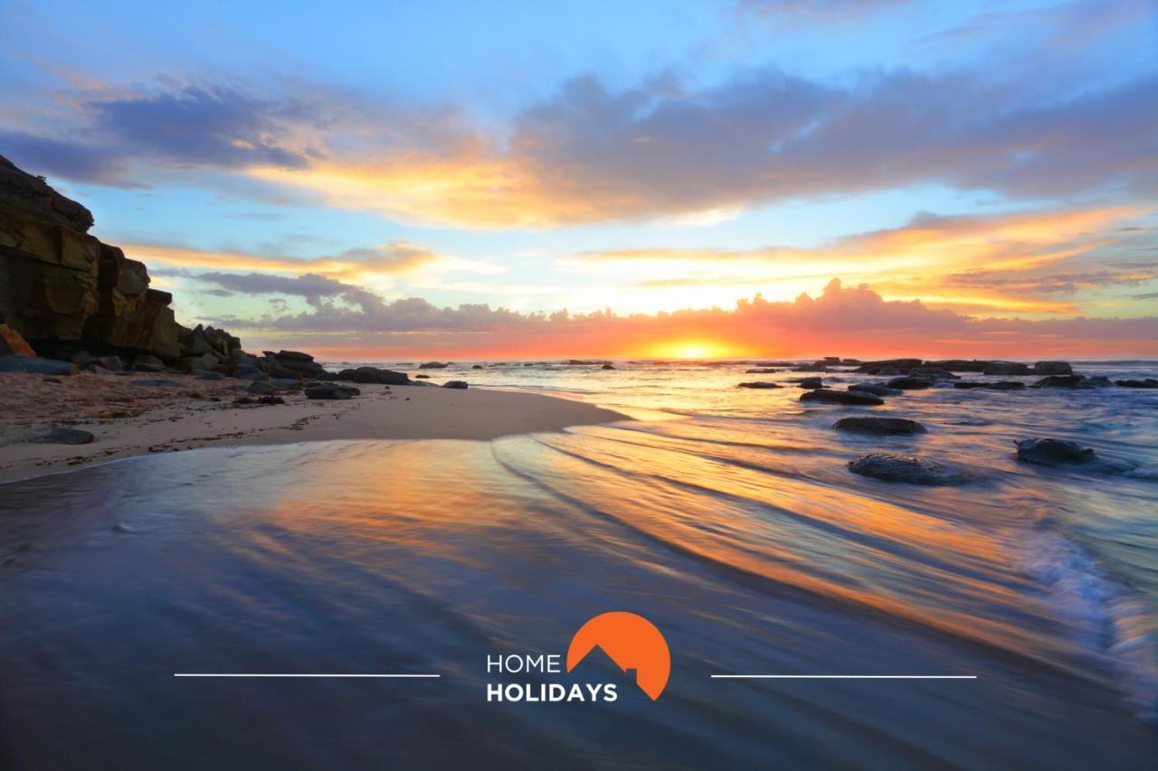 #004 Orada By Holidays Apartment *